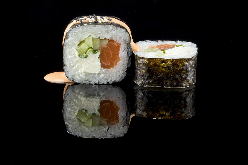 Sushi Design black Background 